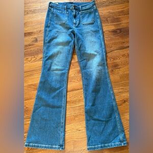GAP ‘70s Flare High Rise Jeans, Size 32/14T, EUC